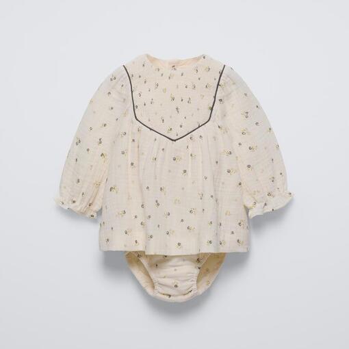 dam-va-quan-lot-hoa-tiet-hoa (1) (2)